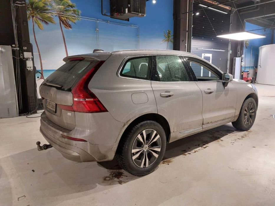 VOLVO XC60 2022