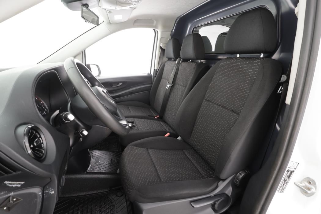 MERCEDES-BENZ Vito 2022