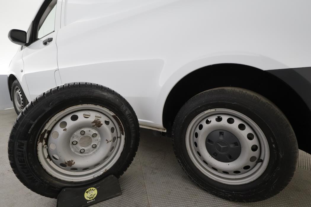 MERCEDES-BENZ Vito 2022