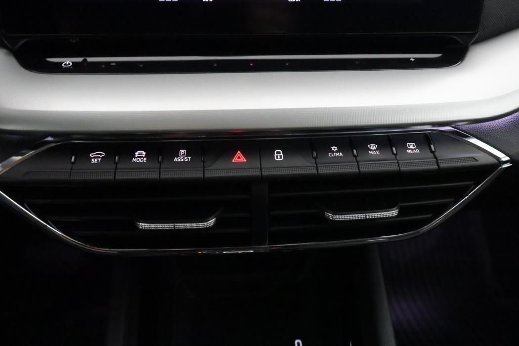 SKODA Octavia 2021