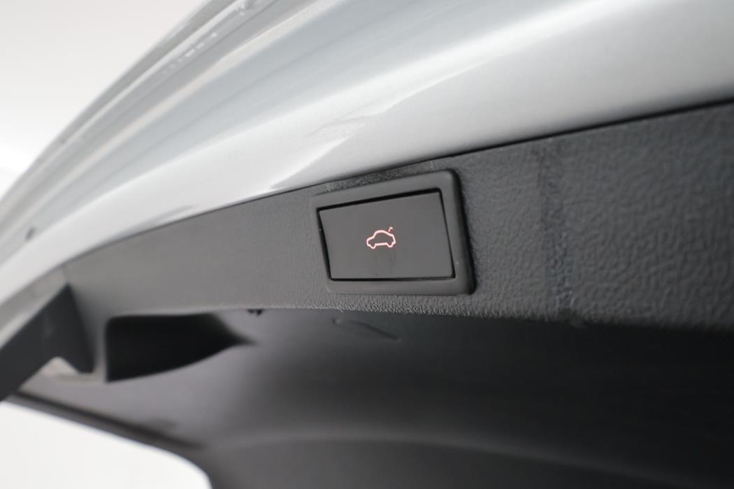 SKODA Octavia 2021