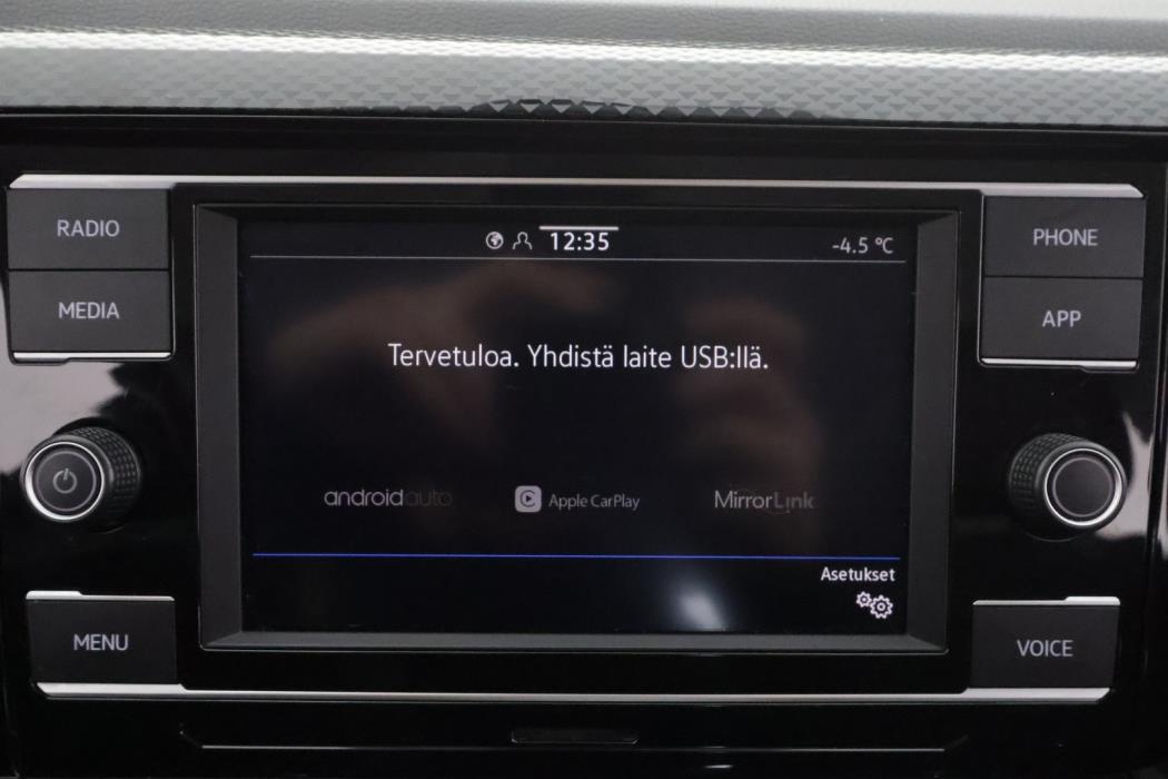 VOLKSWAGEN Polo 2022