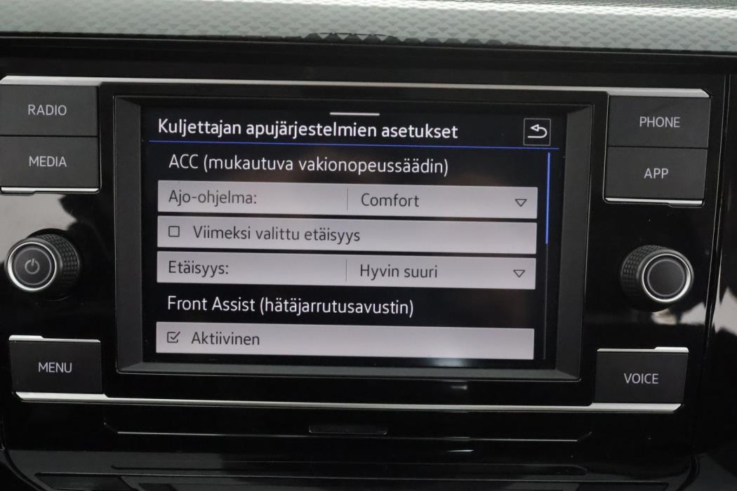 VOLKSWAGEN Polo 2022