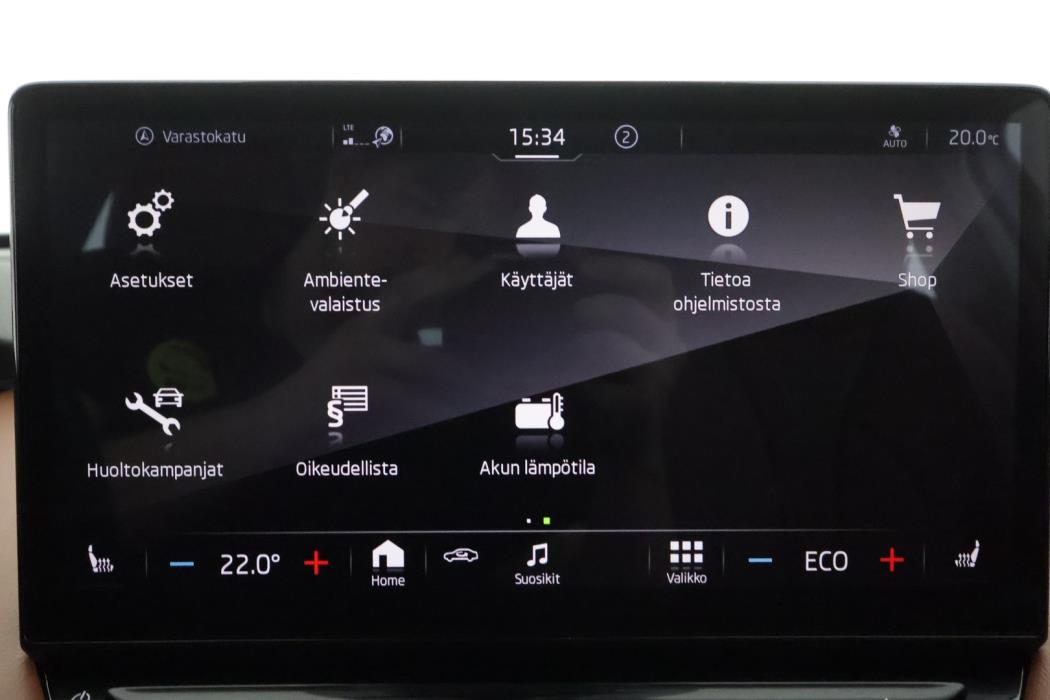 SKODA Enyaq 2022