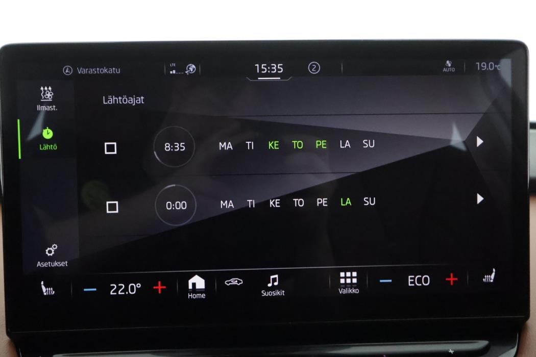 SKODA Enyaq 2022
