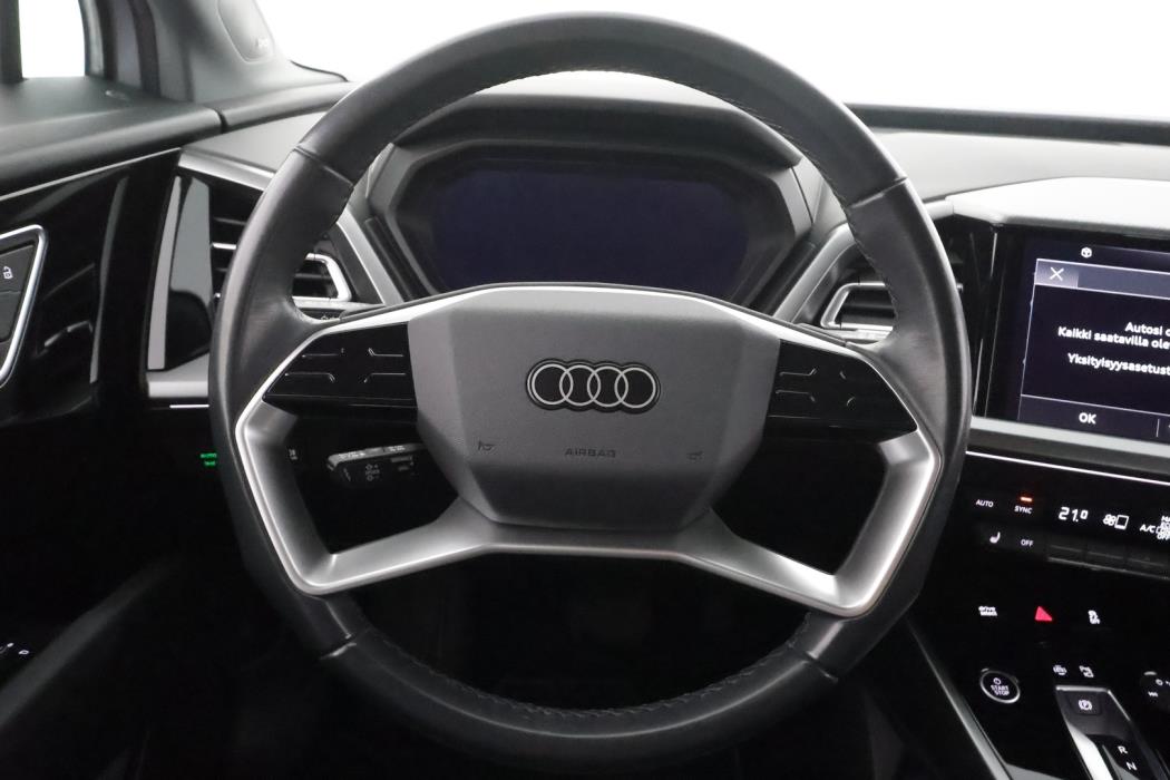 AUDI Q4 e-tron 2023
