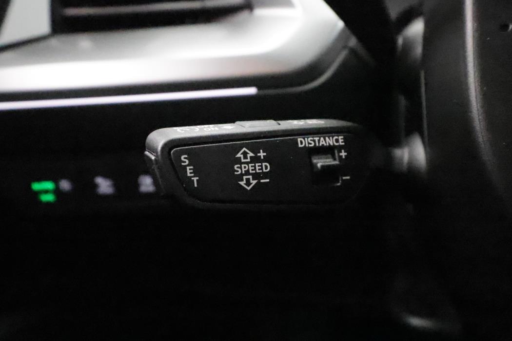 AUDI Q4 e-tron 2023