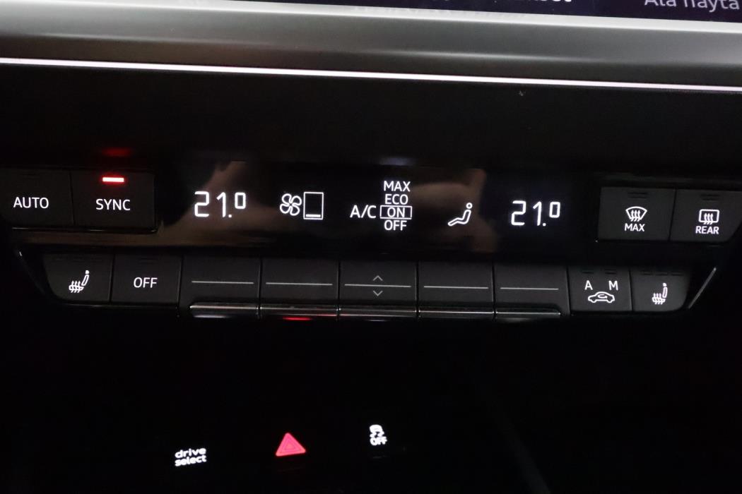 AUDI Q4 e-tron 2023