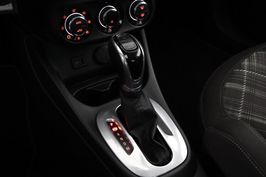 OPEL Corsa 2015