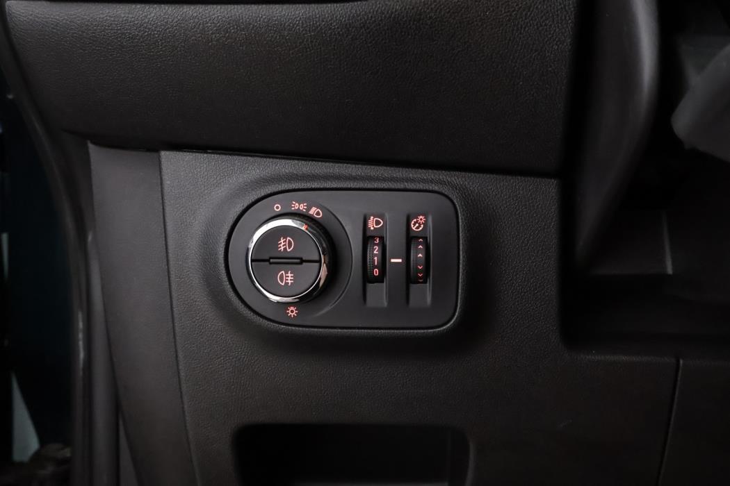 OPEL Corsa 2015