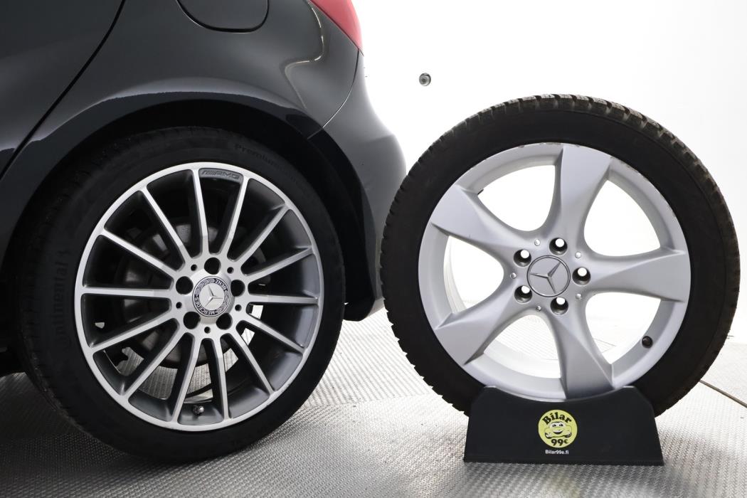 MERCEDES-BENZ A 2014