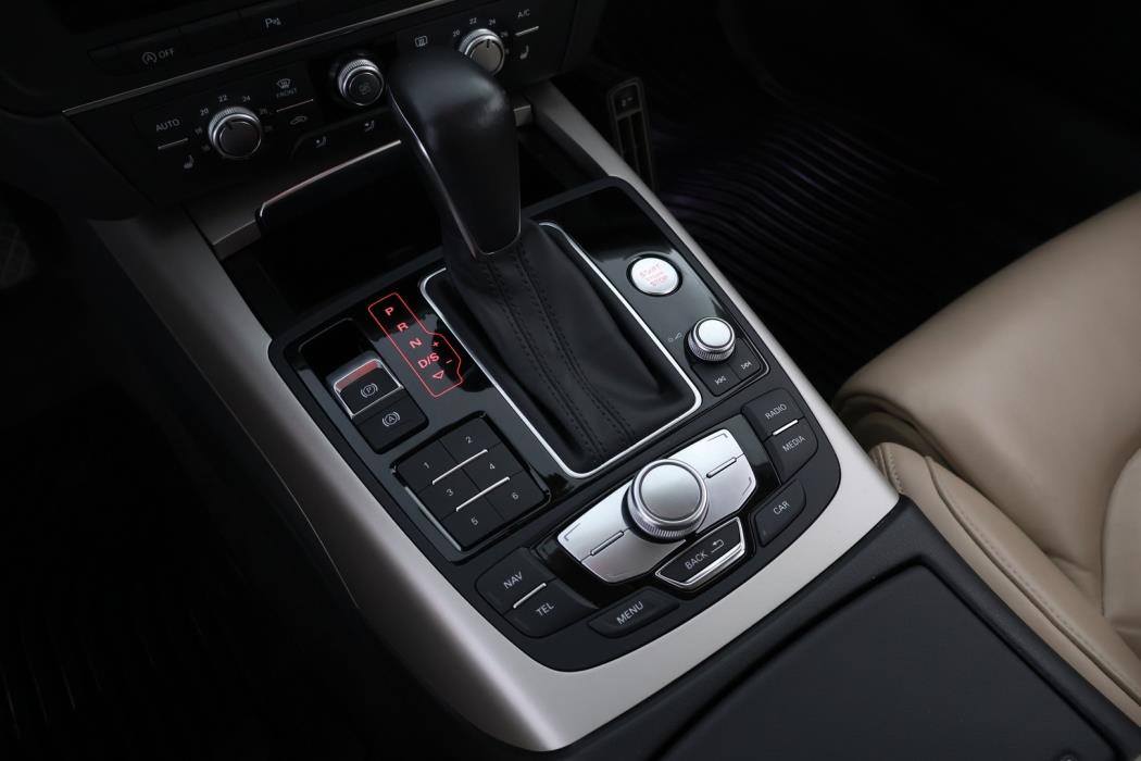 AUDI A6 2015