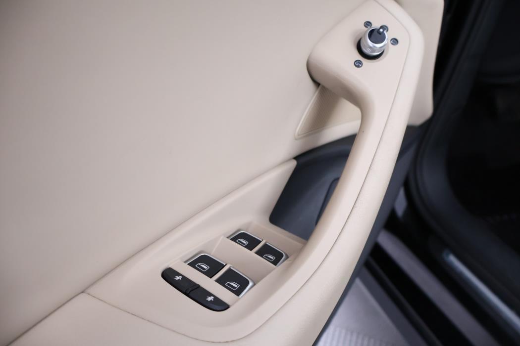 AUDI A6 2015