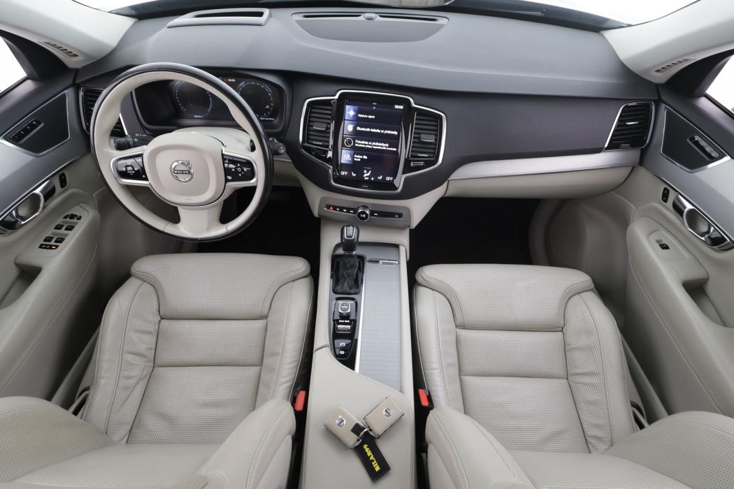 VOLVO XC90 2016