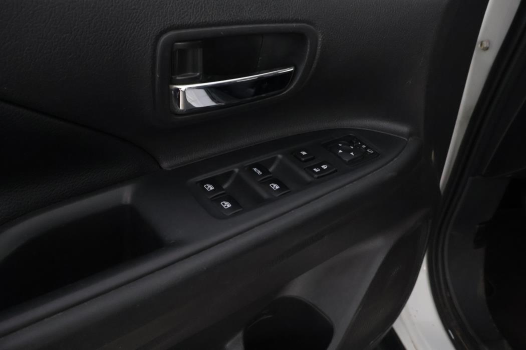 MITSUBISHI Outlander 2016