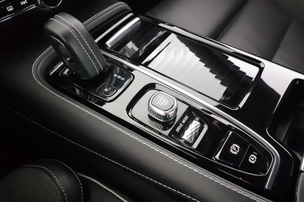 VOLVO S60 2019