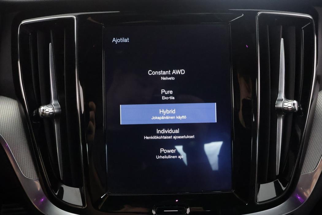 VOLVO S60 2019