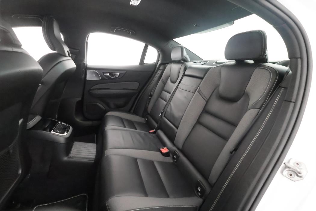 VOLVO S60 2019