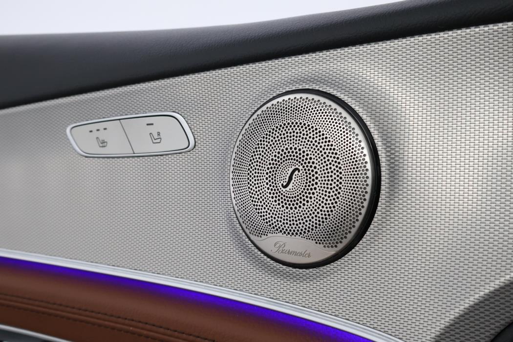 MERCEDES-BENZ E 2017