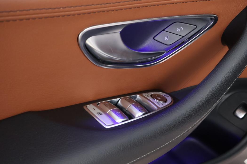 MERCEDES-BENZ E 2017