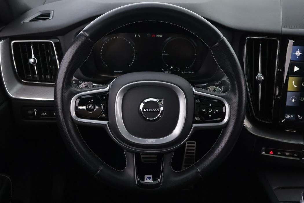 VOLVO XC60 2018