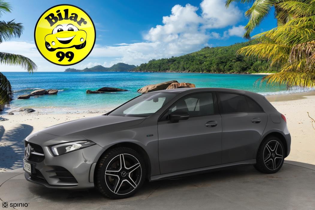 MERCEDES-BENZ A 2021