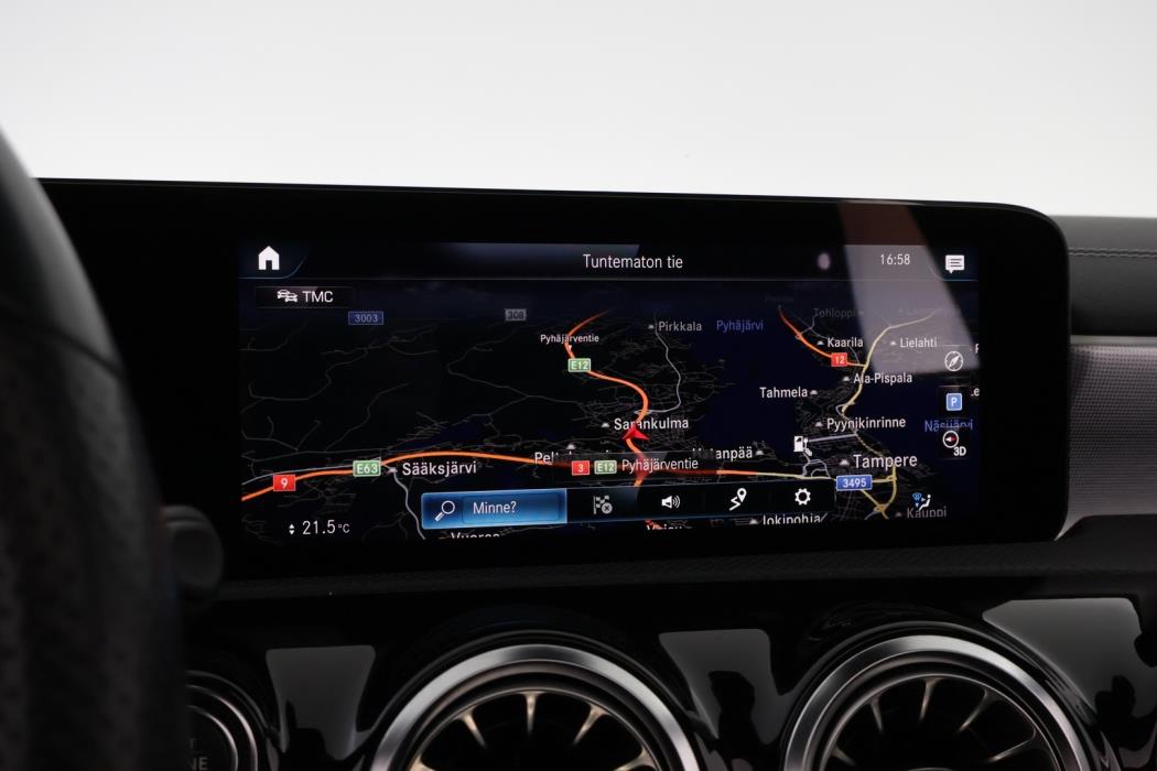 MERCEDES-BENZ A 2021