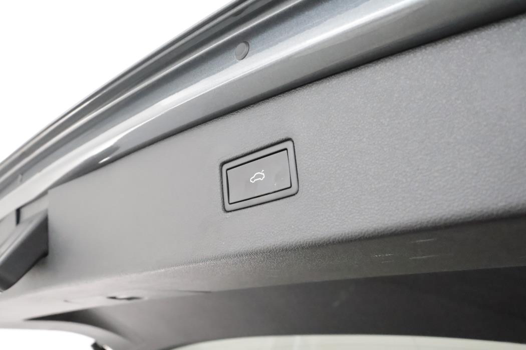 VOLKSWAGEN Tiguan Allspace 2021