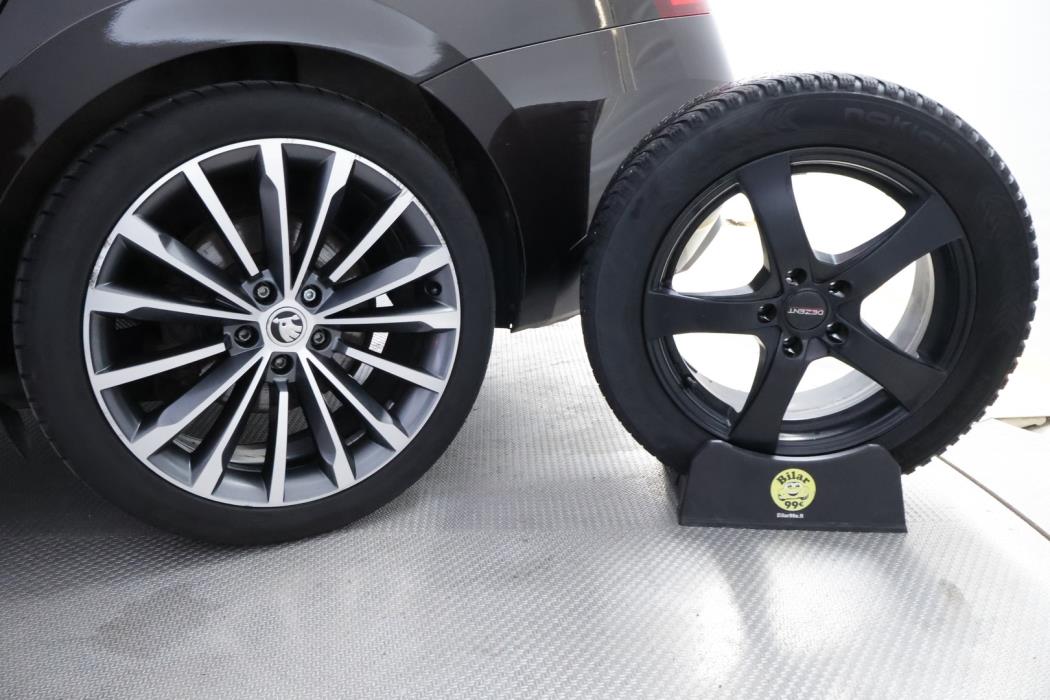 SKODA Superb 2017