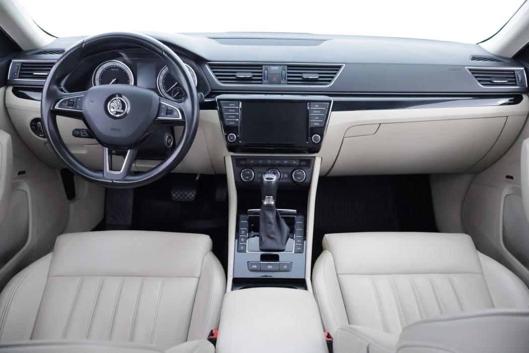 SKODA Superb 2017
