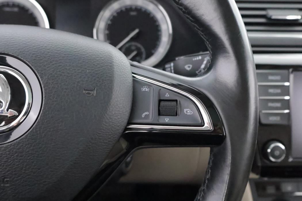 SKODA Superb 2017