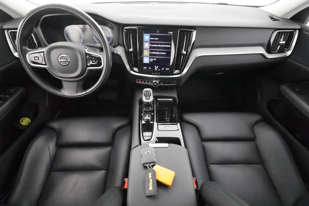 VOLVO V60 2022