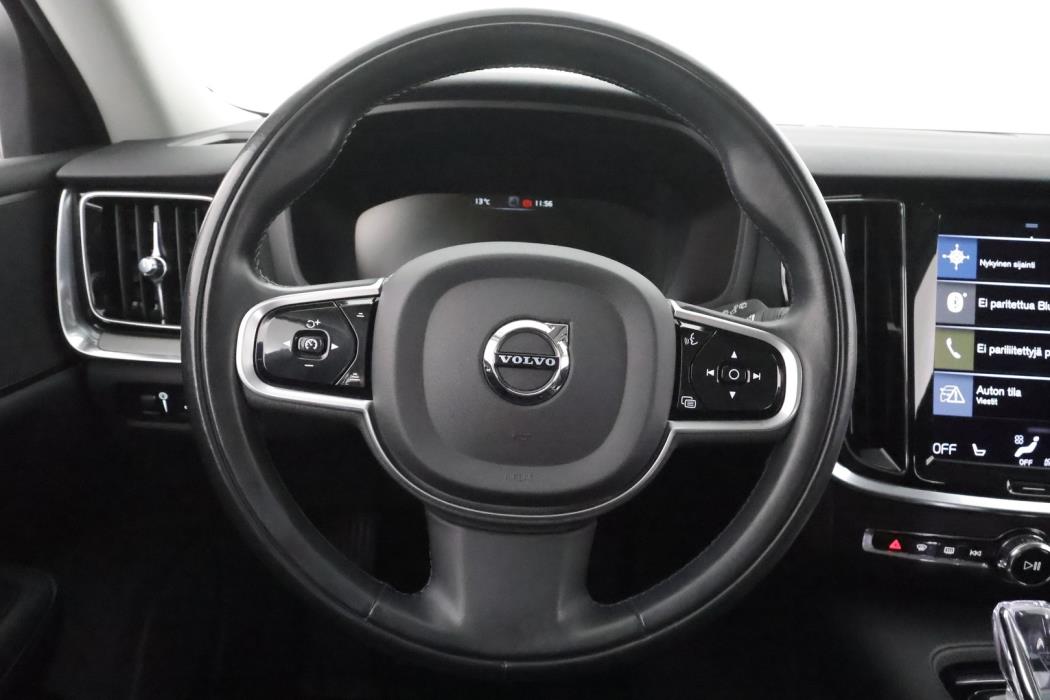 VOLVO V60 2022