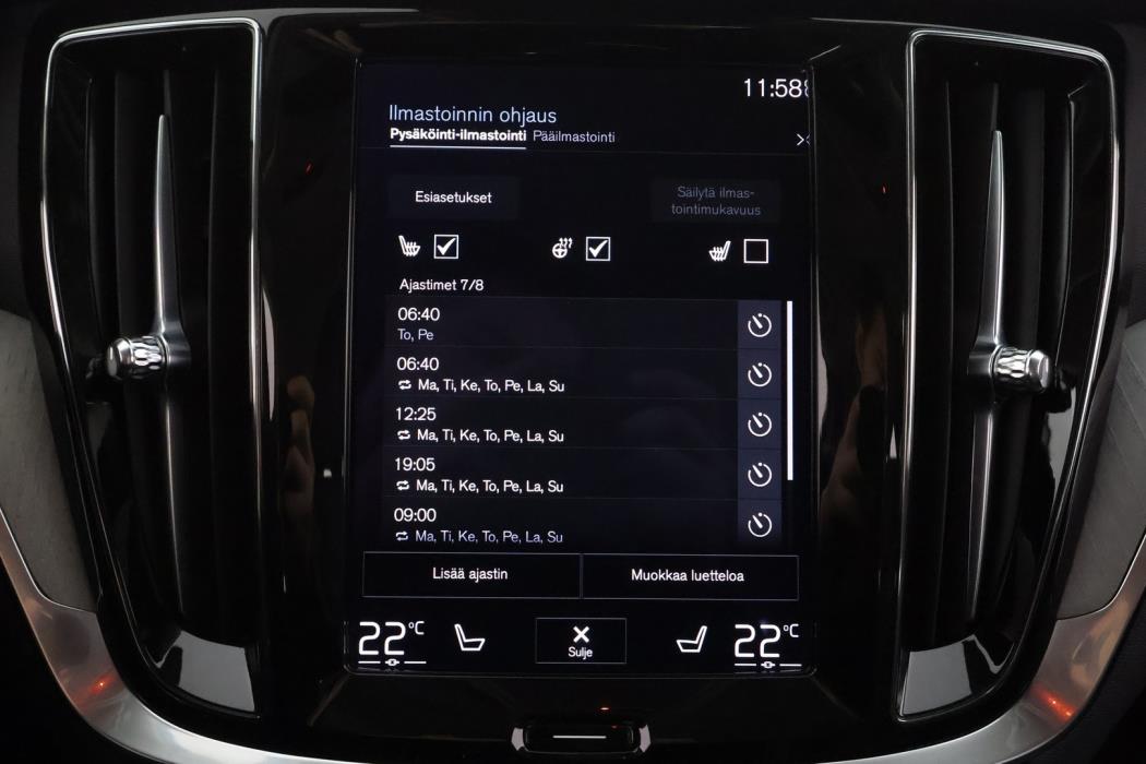 VOLVO V60 2022
