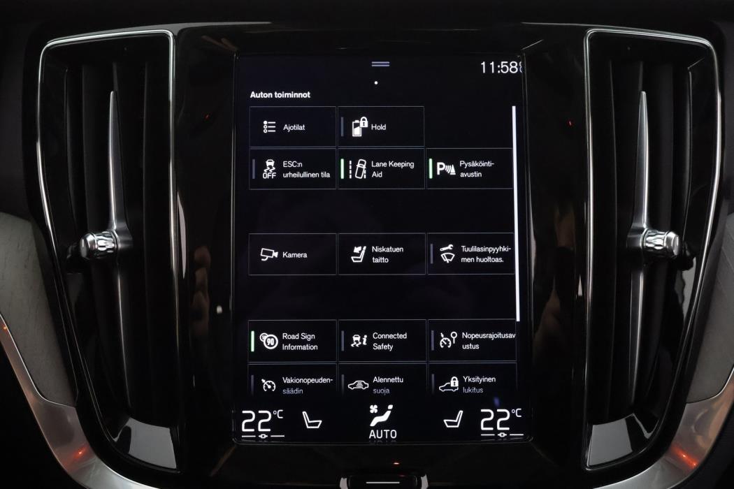 VOLVO V60 2022