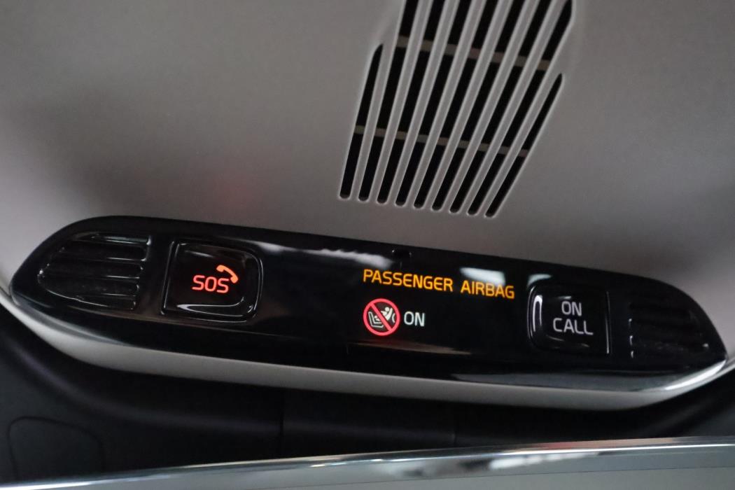 VOLVO V60 2022