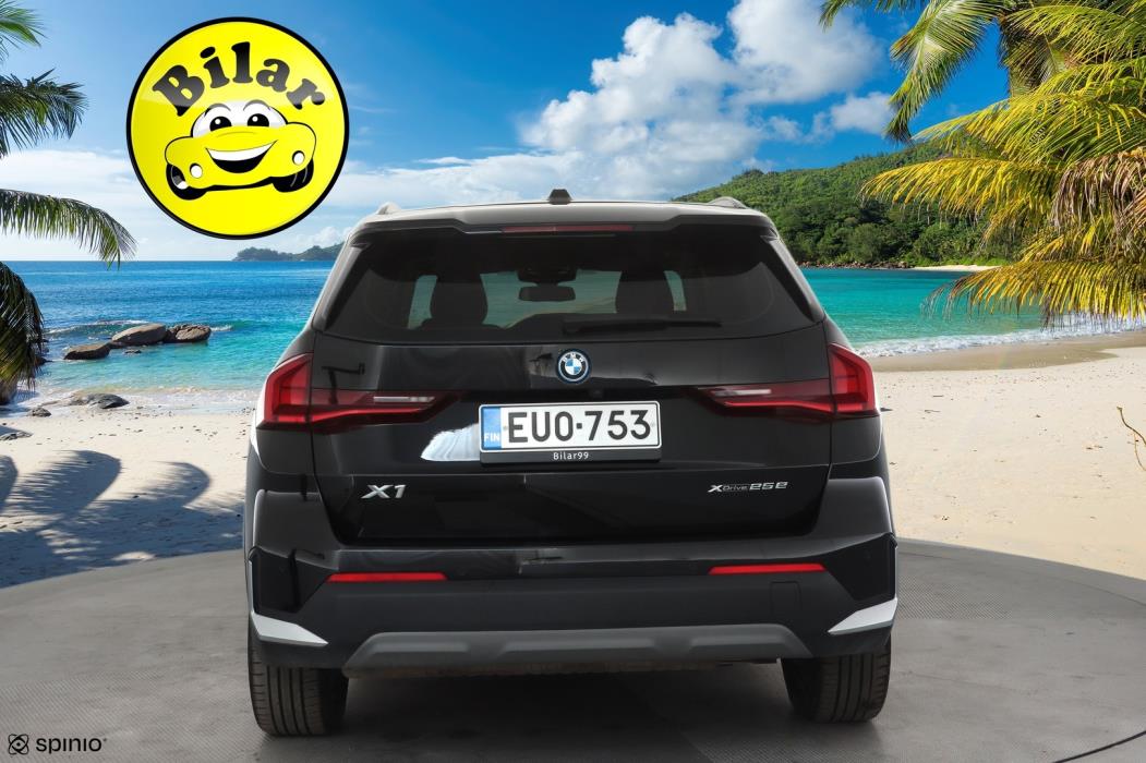 BMW X1 2023