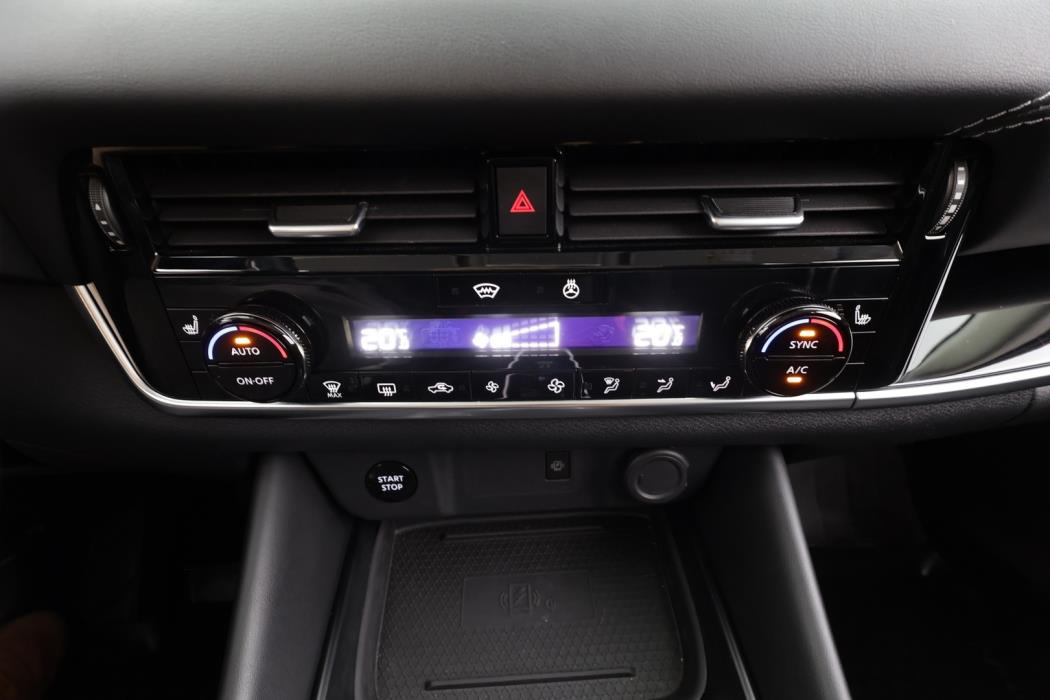 NISSAN Qashqai 2023