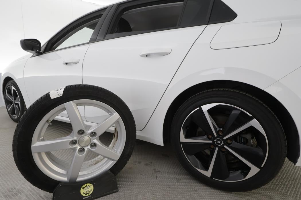 OPEL Astra 2023