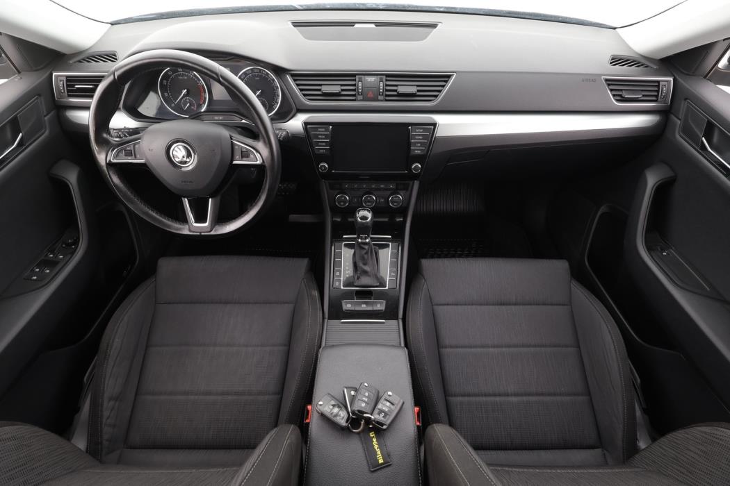 SKODA Superb 2017