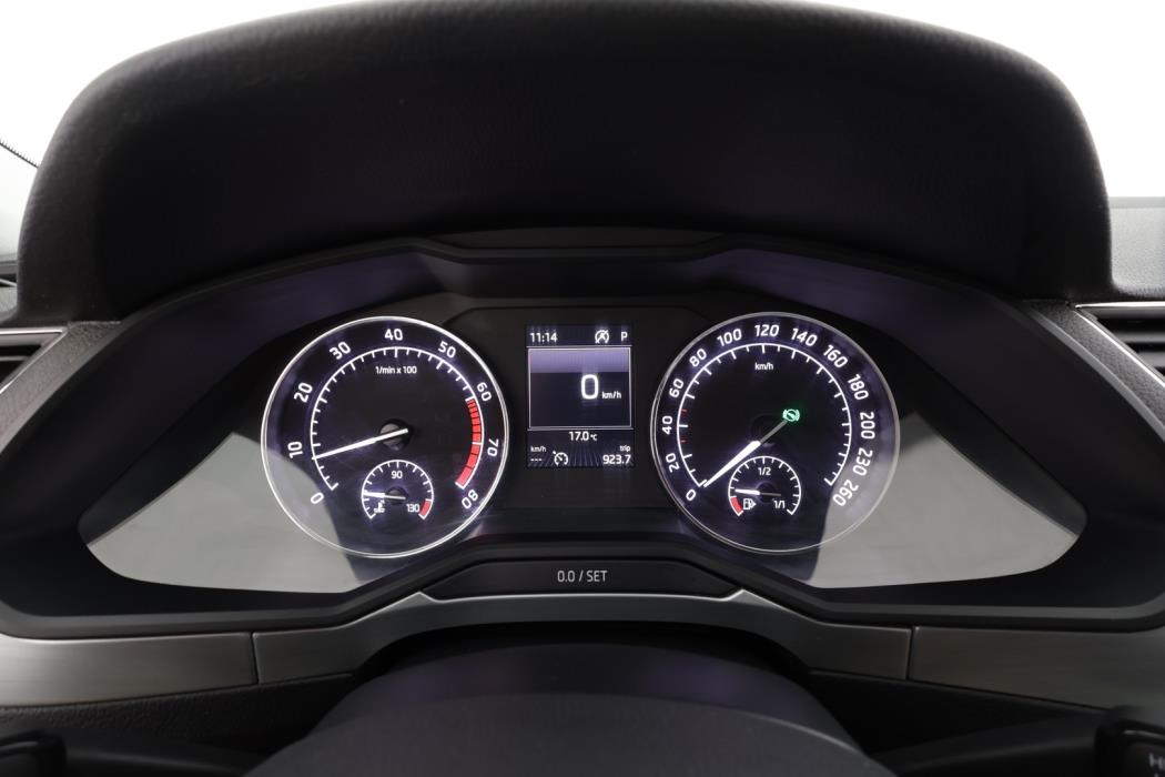 SKODA Superb 2017