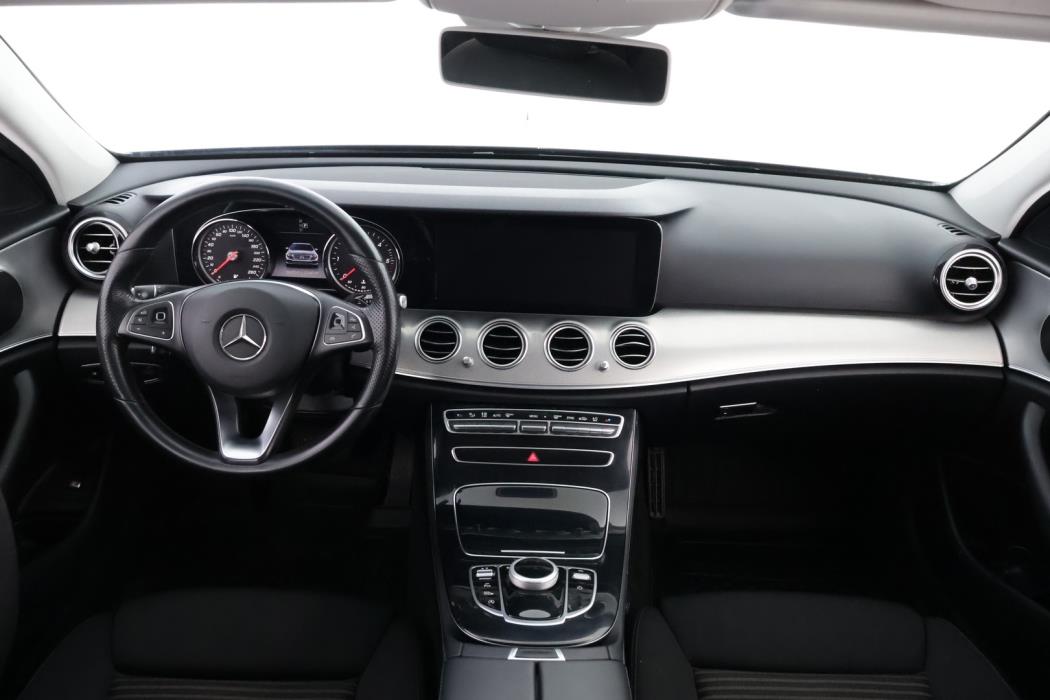 MERCEDES-BENZ E 2018