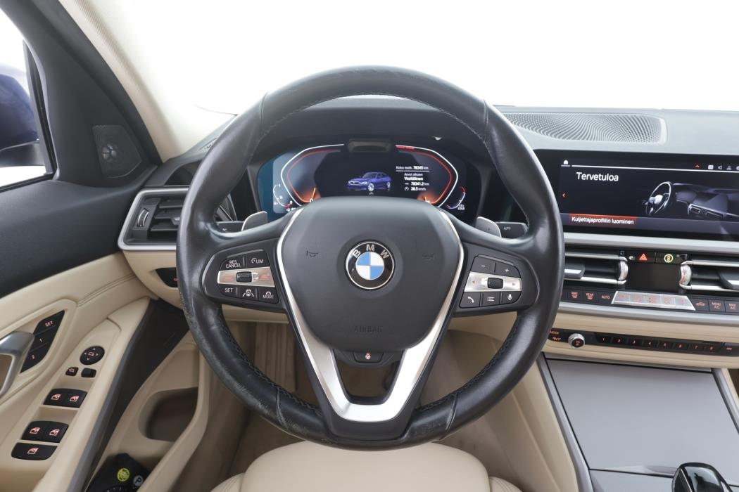BMW 330 2019