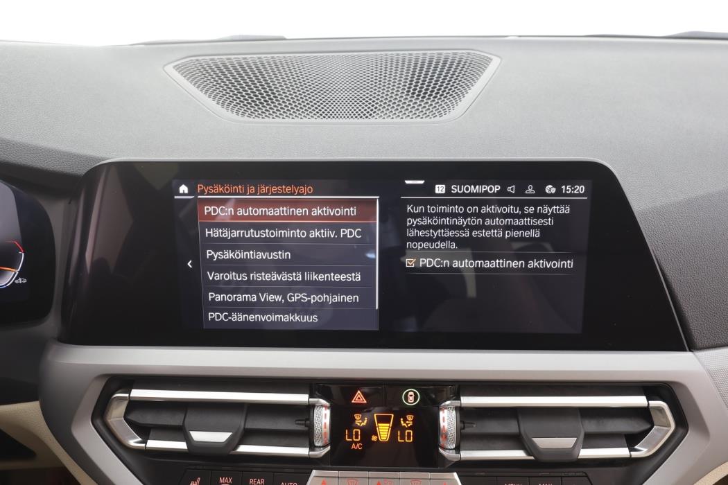BMW 330 2019