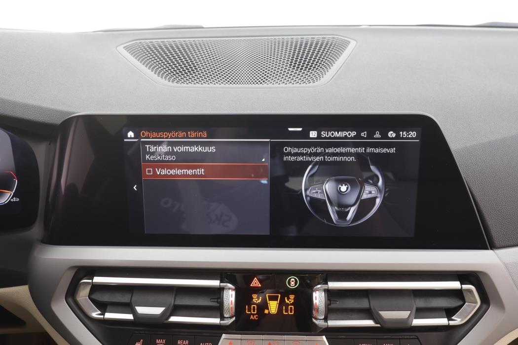 BMW 330 2019