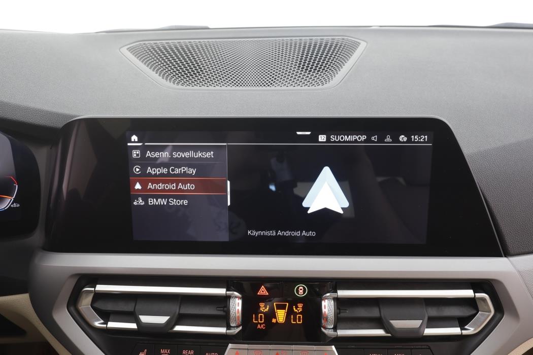 BMW 330 2019