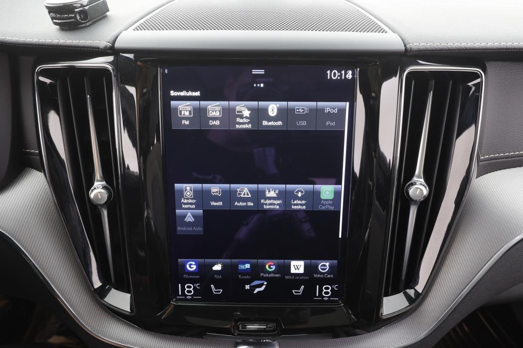 VOLVO XC60 2021