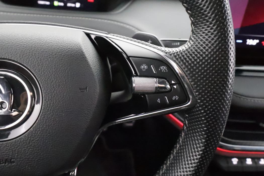 SKODA Enyaq 2022
