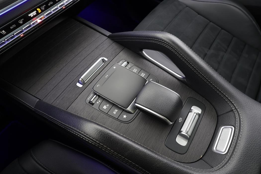 MERCEDES-BENZ GLE 2021