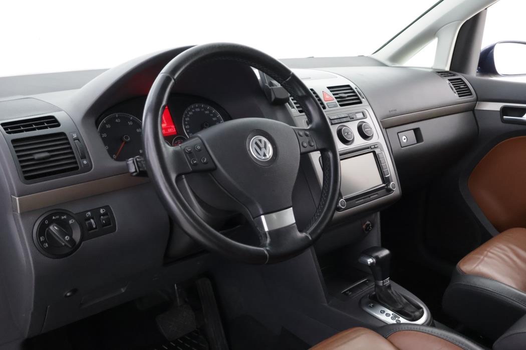 VOLKSWAGEN Touran 2007